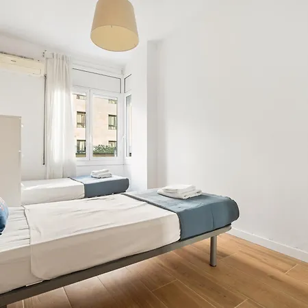 Fridays Flats Spacious 4br Family Retreat Apartment Barcelona